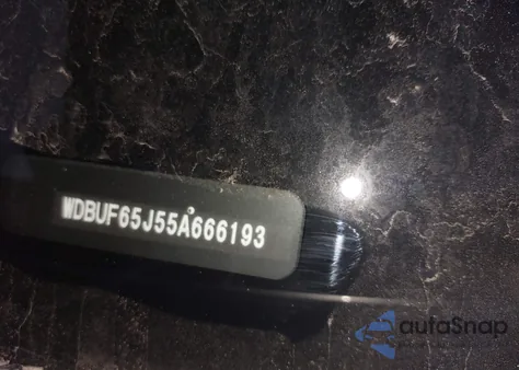 2005 Mercedes-Benz E 320 from USA, damaged, VIN WDBUF65J55A666193